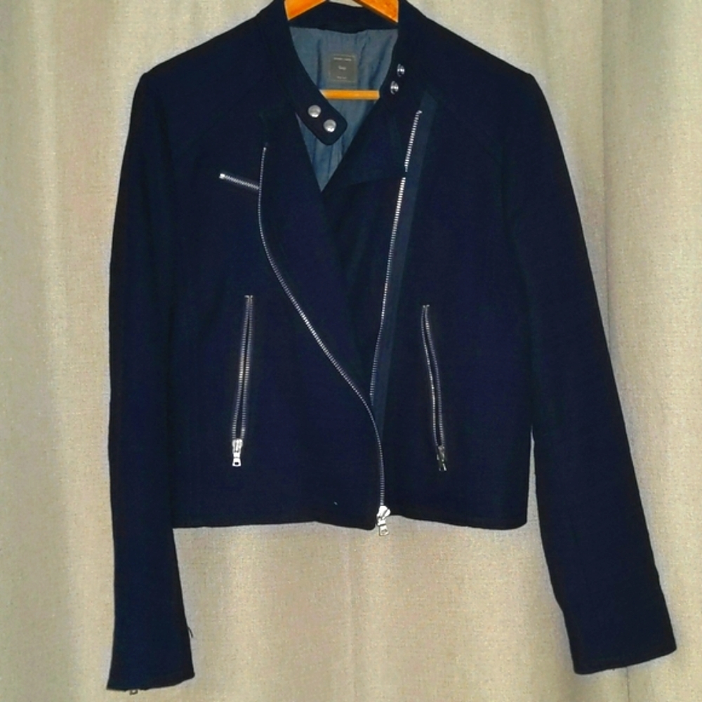 Navy Gap Jacket Size Medium